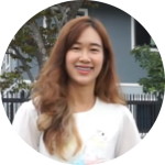 นักเขียน นักรีวิว