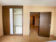 image-slider-with-thumbnail7.jpeg