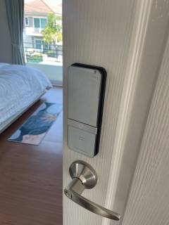image-slider-with-thumbnail3.jpeg